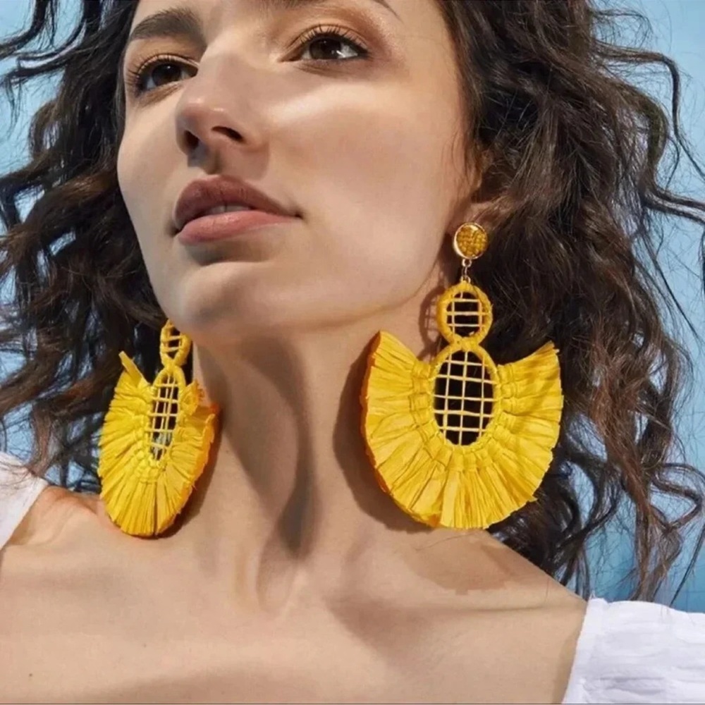 Anthropologie Bohemian Yellow Raffia Statement Earrings - Picture 8 of 9